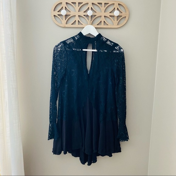 Free People New Tell Tale Lace Tunic Black Sz XS - Picture 1 of 9